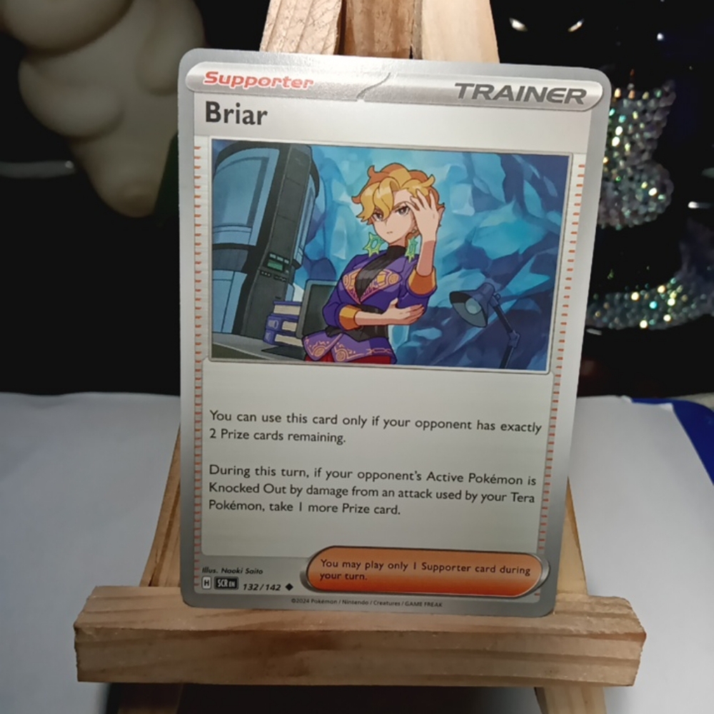 Briar Trainer Reverse Holo Pokemon Trading Card